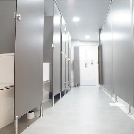 ホステル Aiora *