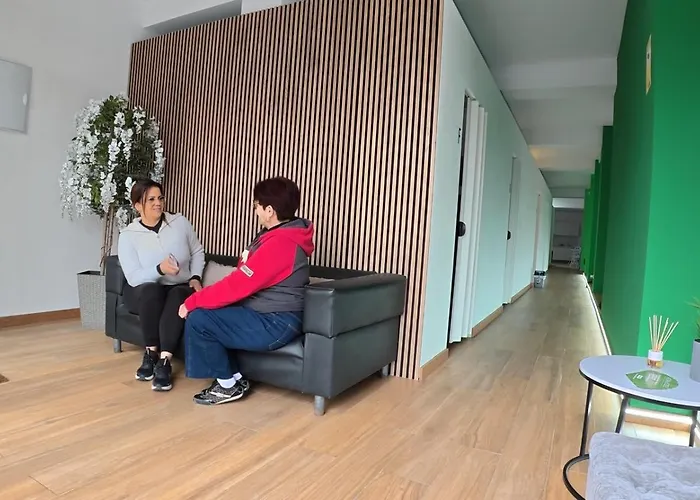 Aiora Ostello Valenza