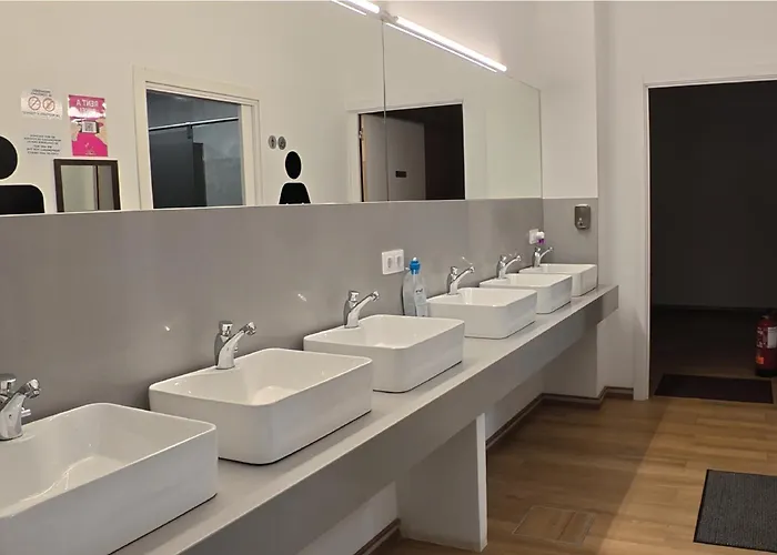 Aiora فالنسيا